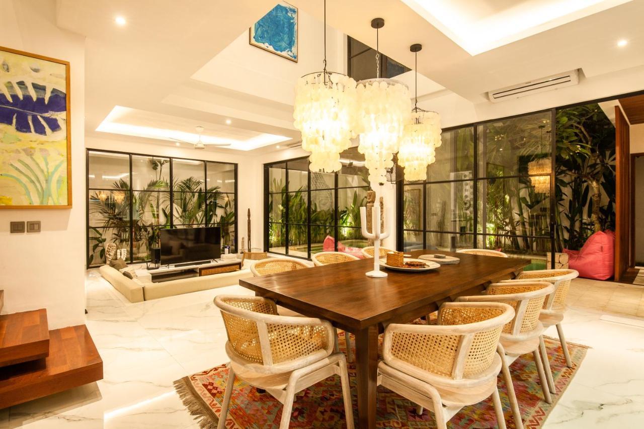 Luxury Villa Devina I Seminyak I Yoga & Gym Exterior photo